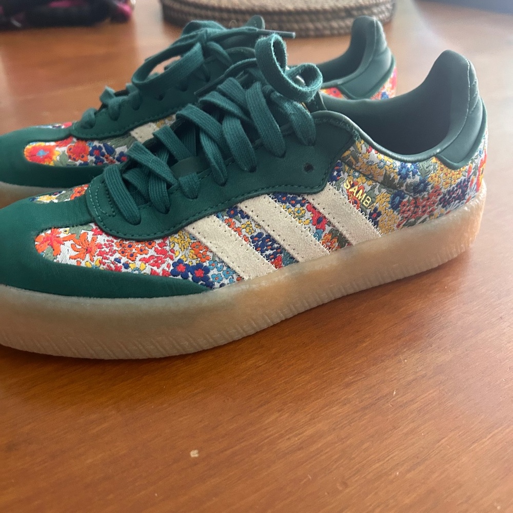 Adidas Sambas Floral